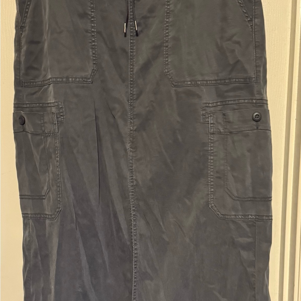 Excellent Condition American Eagle Gray Cargo Maxi Skirt